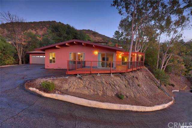 2950 Saint Gregory Road Glendale, CA 91206