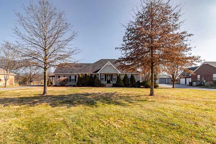 612 Rock Springs Rd Castalian Springs, TN 37031