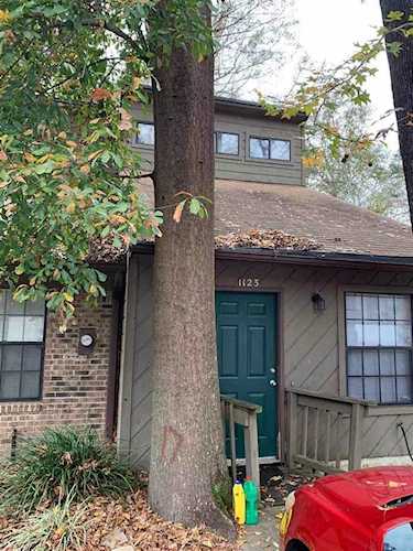1123 Ocala Rd Tallahassee, FL 32304