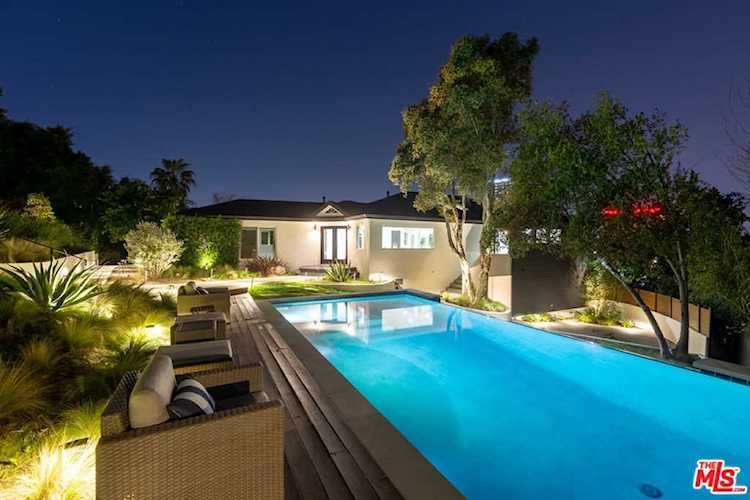 3751 Multiview Drive Los Angeles, CA 90068