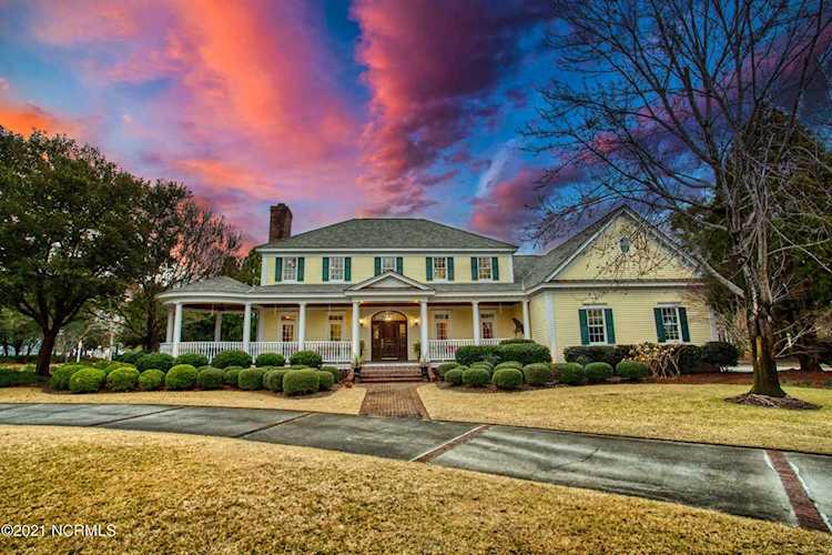1912 Melody Lane Wilmington, NC 28405