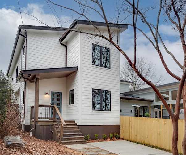 961 Cummings St SE #B Atlanta, GA 30316
