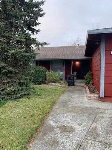 2057 Tebow Court Santa Rosa, CA 95403