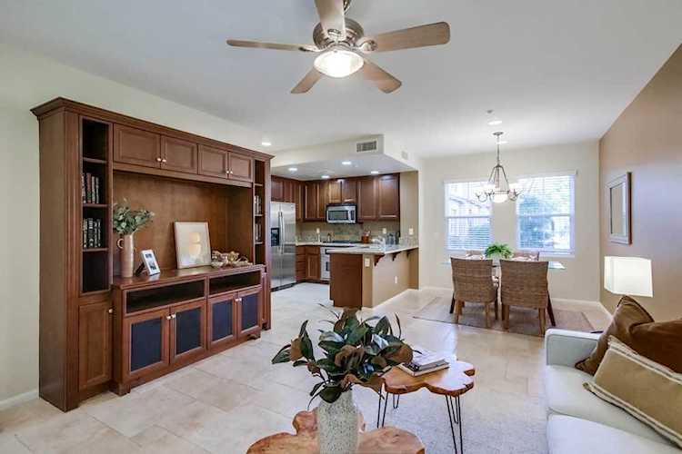 17009 Avenida Visalia #2 San Diego, CA 92127
