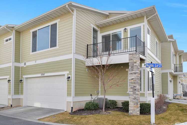 1727 W S Naxos Ln South Jordan, UT 84095