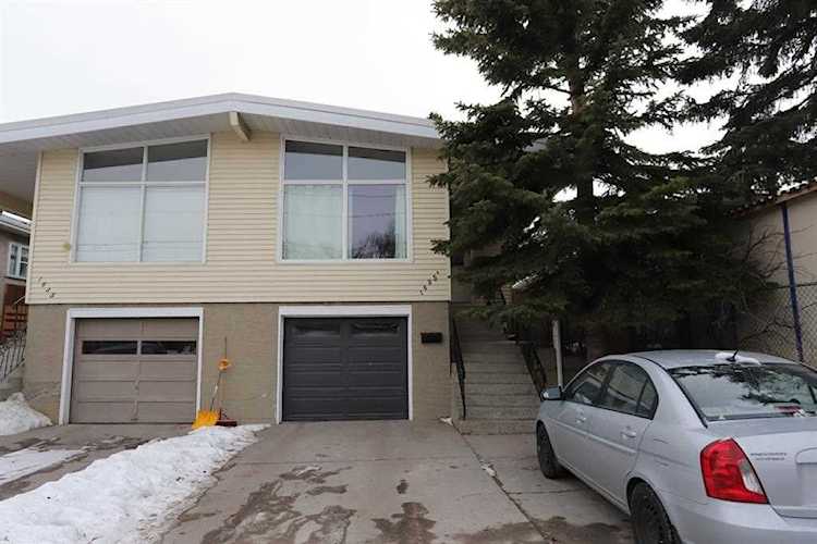 1635A 24 Ave NW Calgary, AB T2M 1Y7