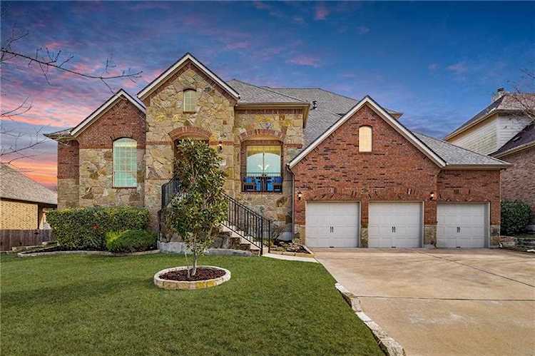 130 Empire CT Austin, TX 78737