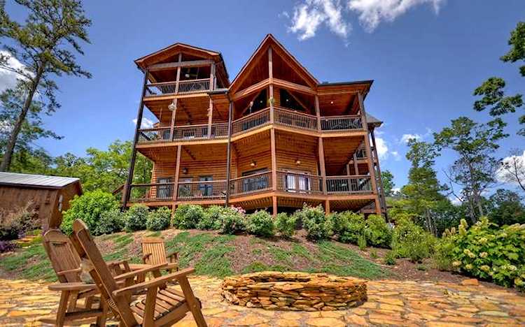 86 Hollister Hill Mineral Bluff, GA 30559