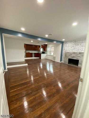 609 Sheridan Ave Roselle Boro, NJ 07203