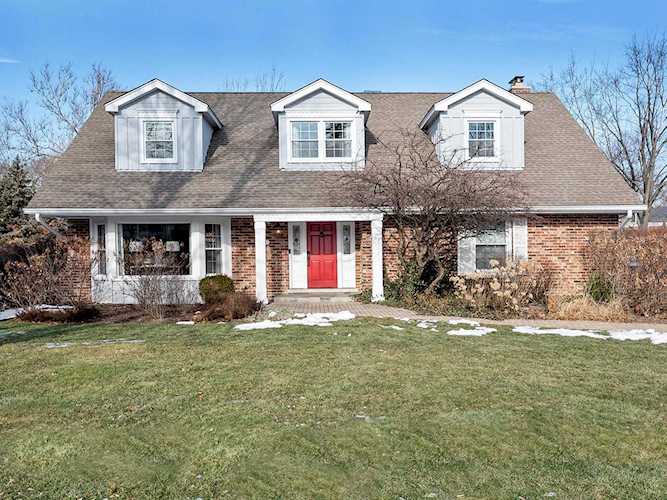 11 Charleston Rd Hinsdale, IL 60521