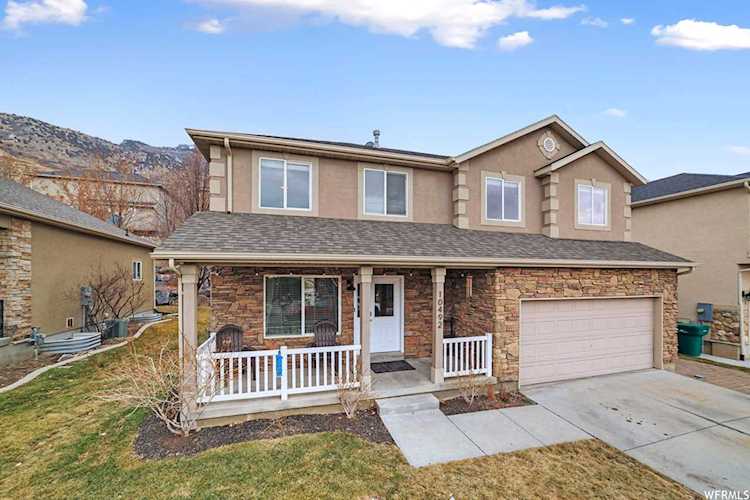 10492 N Sugarloaf Dr Cedar Hills, UT 84062