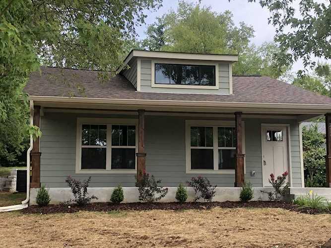 217 Hart Ln Nashville, TN 37207