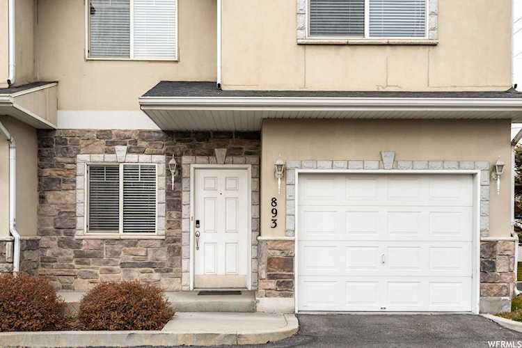 893 E E Chase Creek Ct Salt Lake City, UT 84107