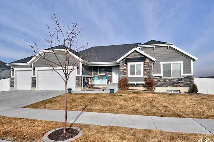 7018 W Harding Dr West Valley City, UT 84128