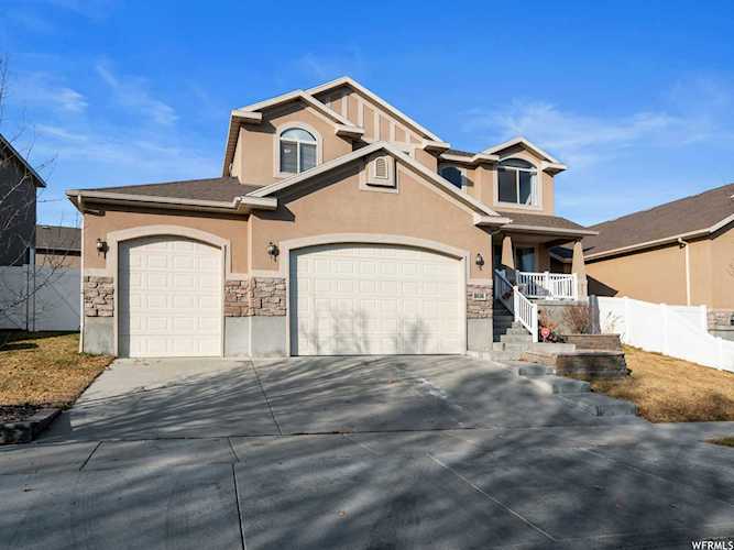 8036 Bury Rd West Jordan, UT 84081