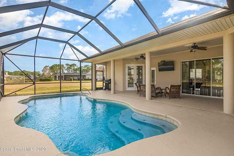3705 Sparrow Hawk Trail Mims, FL 32754