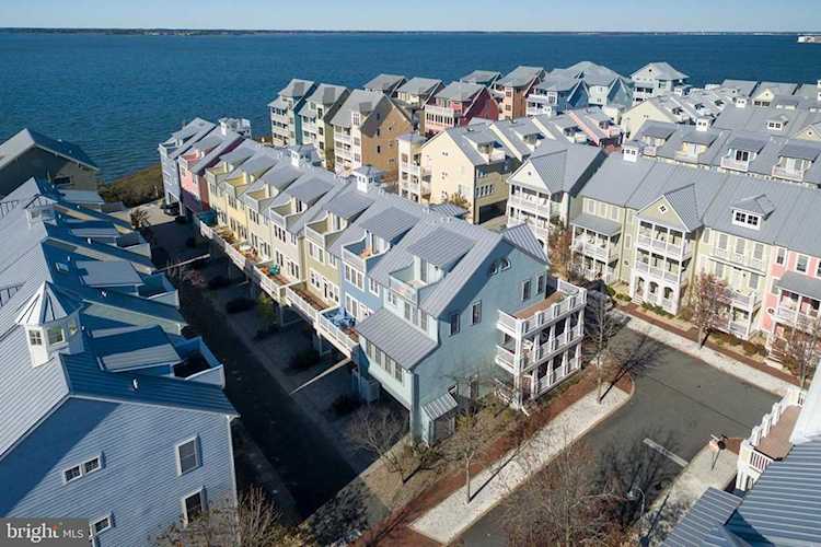 43 Sunset Island Dr Ocean City, MD 21842