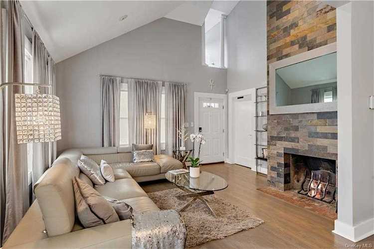 4 Blanchard Avenue Dobbs Ferry, NY 10522