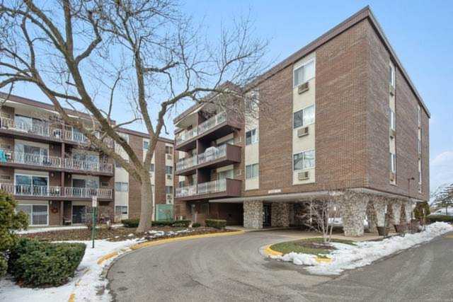 1331 S Finley Rd #301 Lombard, IL 60148