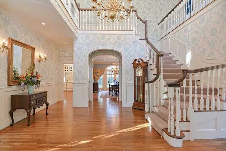 945 Brush Hill Rd Milton, MA 02186