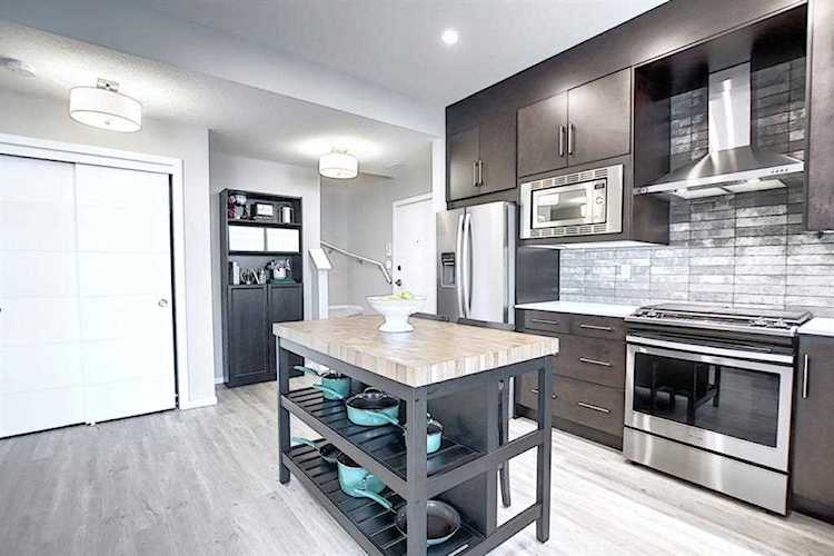 135 Redstone Walk NE #201 Calgary, AB T3N 1M6