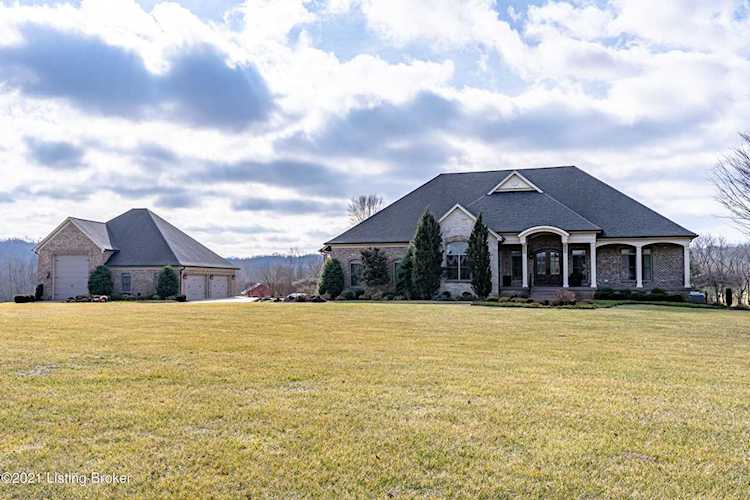 6008 Crystal Vista Dr Louisville, KY 40299