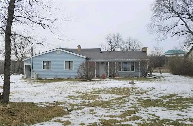696 W Sunset Ave Lombard, IL 60148