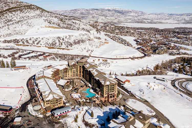 3855 Grand Summit Snyderville, UT 84098
