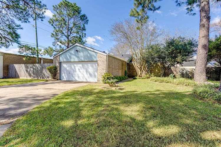 7003 Great Elms Ct Cypress, TX 77433
