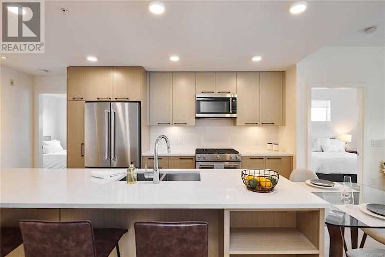 9775 Fourth Sidney, BC V8L2Z8