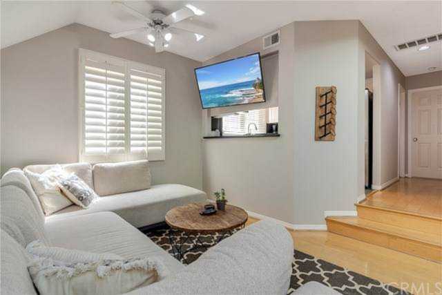 504 Jasmine Avenue #B Corona Del Mar, CA 92625 | MLS NP21009204 Photo 1