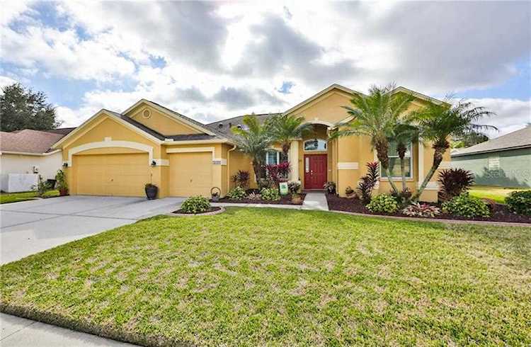 4425 Gentrice Dr Valrico, FL 33596