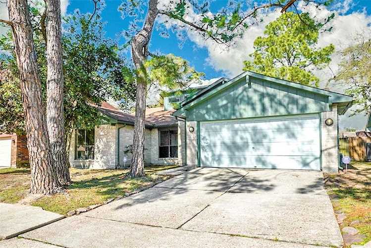 15007 Tayport Ln Channelview, TX 77530