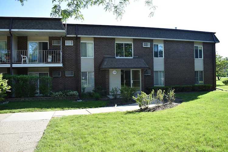 1149 Miller Ln #109 Buffalo Grove, IL 60089