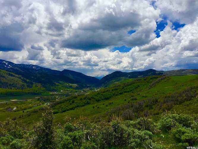 150 Mt Aire Lower Loop Oakley, UT 84055