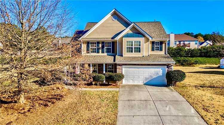 955 Shannon Rd SW Loganville, GA 30052