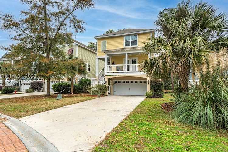 29 Jarvis Creek Way Hilton Head Island, SC 29926