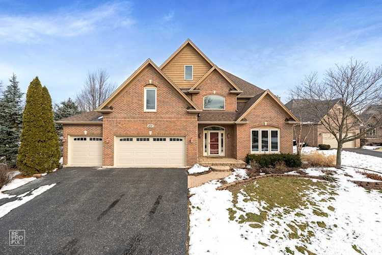 314 Flintlock Ct Oswego, IL 60543