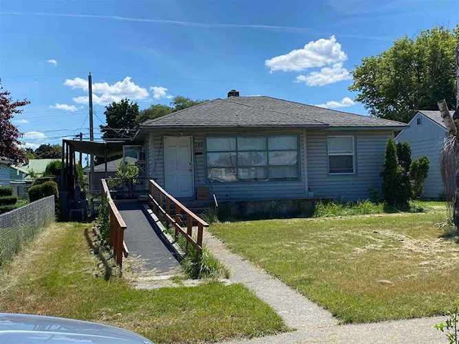548 E Columbia Ave Spokane, WA 99208 | MLS 202110452 Photo 1