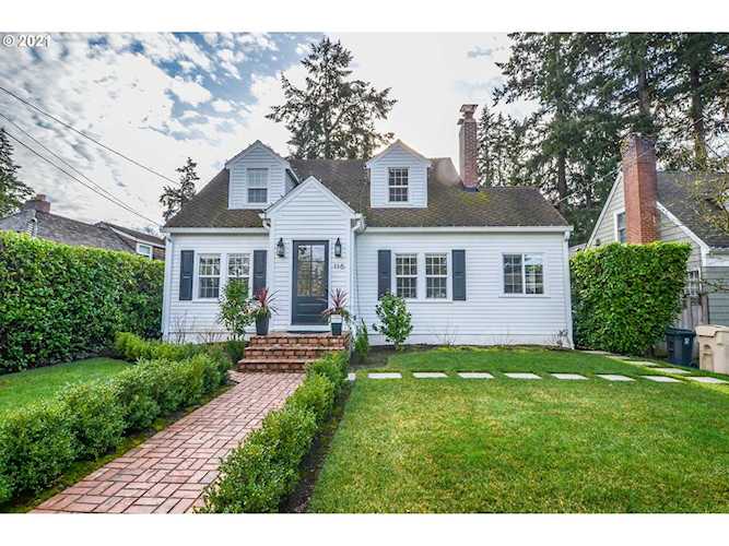 116 Middlecrest Rd Lake Oswego, OR 97034