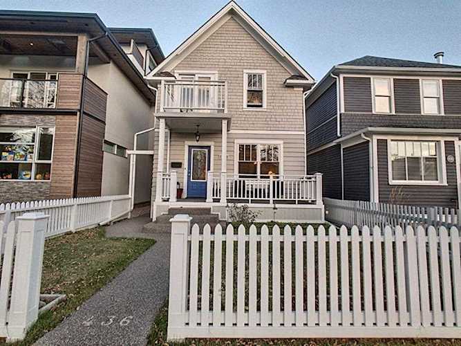 436 13 St NW Calgary, AB T2N 1Z2