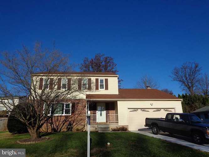 10002 Nearbrook Ln Baltimore, MD 21234