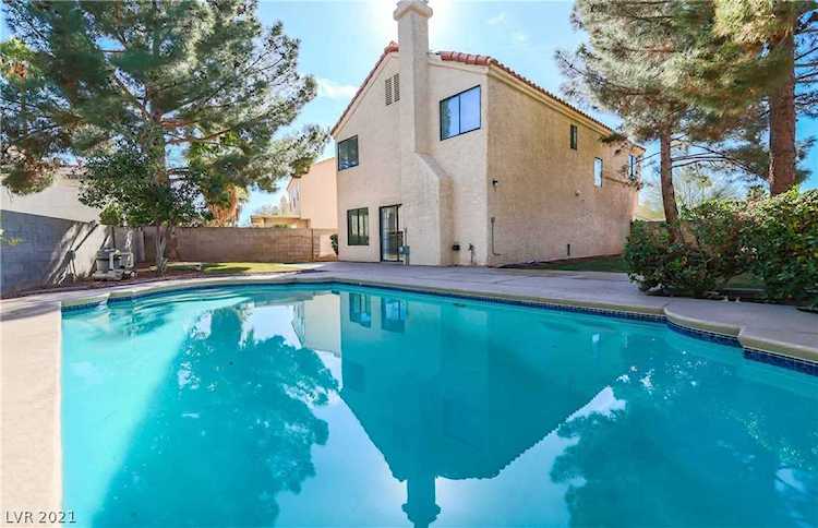 2076 Club Crest Way Henderson, NV 89014