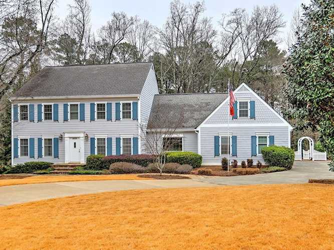 200 Club Ridge Dr Marietta, GA 30068