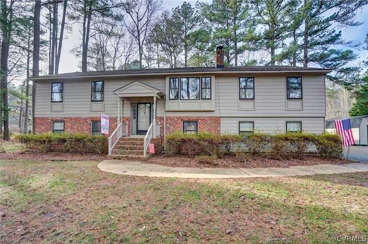 12625 Mount Hermon Rd Ashland, VA 23005
