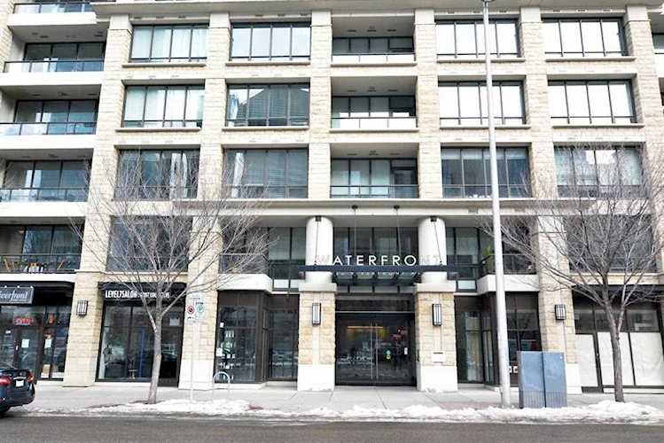 222 Riverfront Ave SW #620 Calgary, AB T2P 0W3