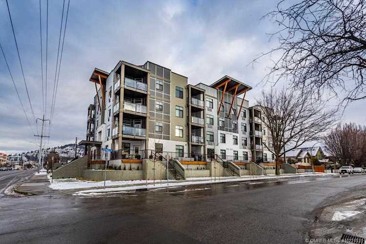 710 Stockwell Avenue Kelowna, BC V1Y6V9