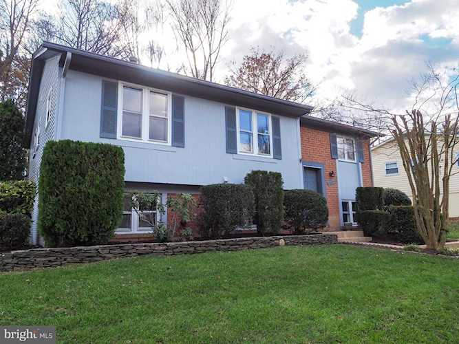 12691 Greenhall Dr Woodbridge, VA 22192 | MLS ® VAPW510186 Photo 1