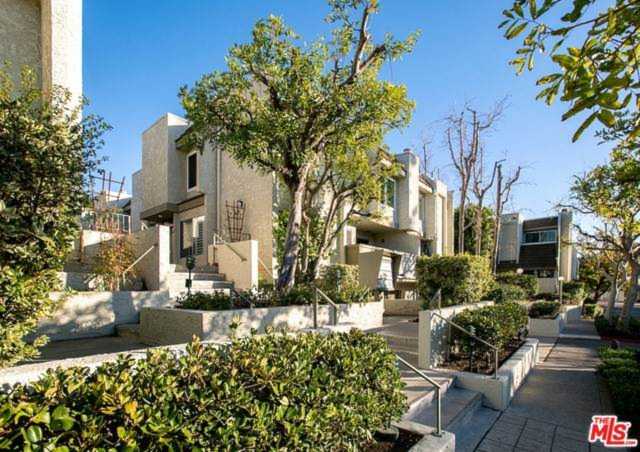 11744 Moorpark Street #R Studio City, CA 91604