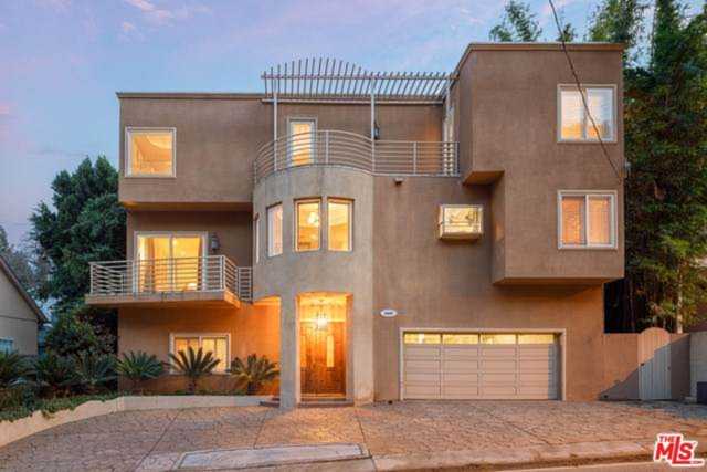 3600 Coldwater Canyon Avenue Studio City, CA 91604